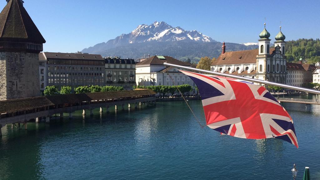 Hotel Pickwick And Pub "The Room With A View" Lucerne Exterior photo